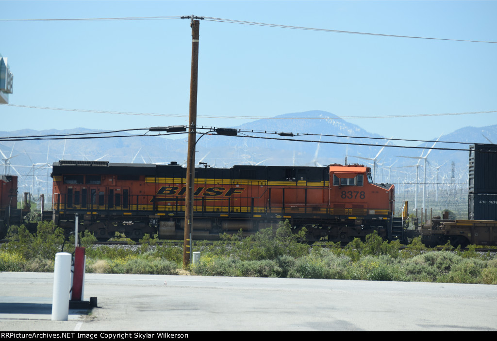 BNSF 8378